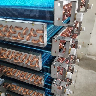 Condenseur à ailettes refroidi par air